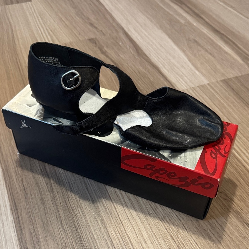 Capezio Black Leather Dance Shoes